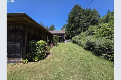16005 Carson Ln, Brookings, OR 97415 - Photo 4