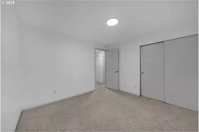 654 NW Bryant Ct, Dallas, OR 97338 - Photo 18