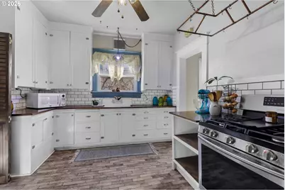 1305 9th St, La Grande, OR 97850 - Photo 10