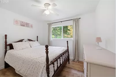 9816 NE 58th St, Vancouver, WA 98662 - Photo 18