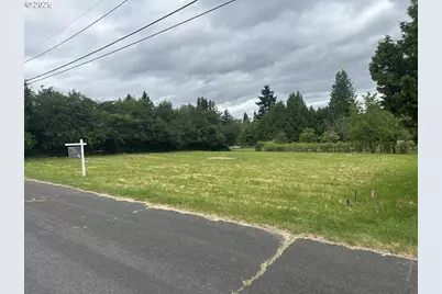 12635 SE Knapp St #W, Portland, OR 97236 - Photo 2