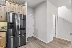 146 NW 76th St, Vancouver, WA 98665 - Photo 12
