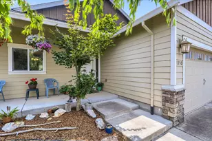 1350 SE Regan Hill Loop, Estacada, OR 97023 - Photo 2