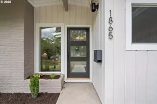 1865 SW Wellington Ave, Portland, OR 97225 - Photo 2