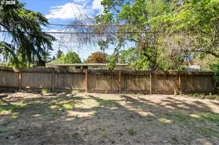 1865 SW Wellington Ave, Portland, OR 97225 - Photo 34
