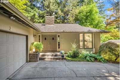 2 Offenbach Pl, Lake Oswego, OR 97035 - Photo 2