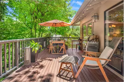 2 Offenbach Pl, Lake Oswego, OR 97035 - Photo 12