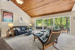 2 Offenbach Pl, Lake Oswego, OR 97035 - Photo 8