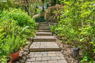 2 Offenbach Pl, Lake Oswego, OR 97035 - Photo 40