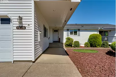 1816 Fountain Ct, Eugene, OR 97402 - Photo 2