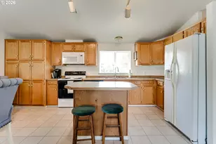 1816 Fountain Ct, Eugene, OR 97402 - Photo 6