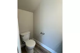 442 W Harrison St, Roseburg, OR 97471 - Photo 10