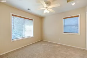 8026 SW Pine St, Portland, OR 97223 - Photo 28