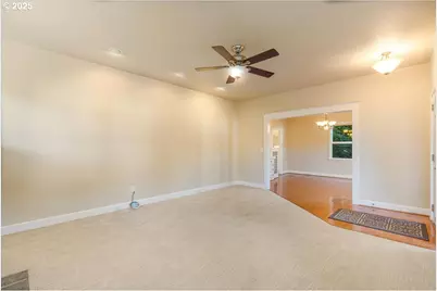 8026 SW Pine St, Portland, OR 97223 - Photo 8