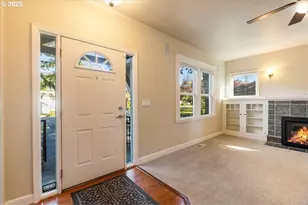 8026 SW Pine St, Portland, OR 97223 - Photo 4