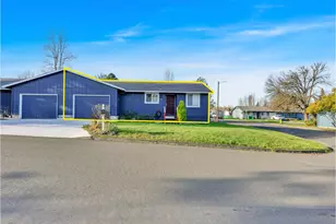 1331 NE 236th Ave, Wood Village, OR 97060 - Photo 2