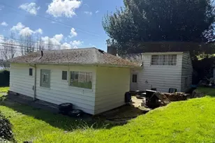 67623 E Bay Rd, North Bend, OR 97459 - Photo 16