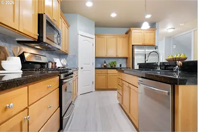 17578 SW Loma Vista St, Beaverton, OR 97007 - Photo 14