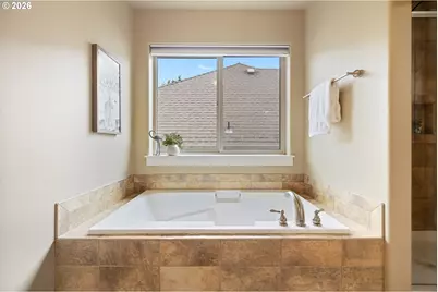 17578 SW Loma Vista St, Beaverton, OR 97007 - Photo 34