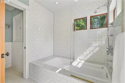 4330 SW Charming Way, Portland, OR 97225 - Photo 36
