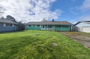 4005 Elmwood St, Tillamook, OR 97141 - Photo 1