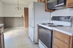 4005 Elmwood St, Tillamook, OR 97141 - Photo 6