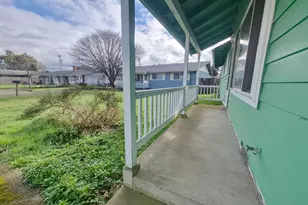 4005 Elmwood St, Tillamook, OR 97141 - Photo 2