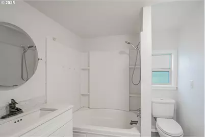 3289 Ash St #61, Hubbard, OR 97032 - Photo 8