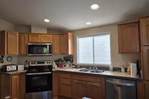 3930 SE 162nd Ave, Portland, OR 97236 - Photo 14