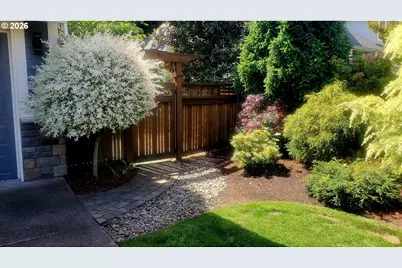 16073 SE Pinot Rd, Milwaukie, OR 97267 - Photo 2