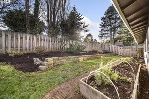 1679 Timothy Ln, West Linn, OR 97068 - Photo 36