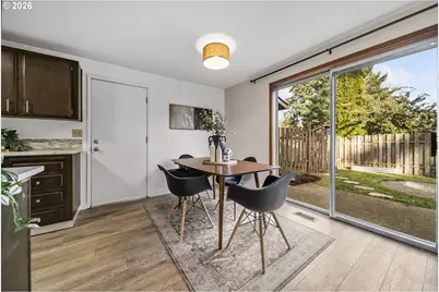 1679 Timothy Ln, West Linn, OR 97068 - Photo 10