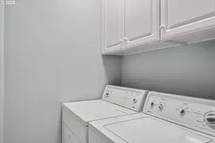 1239 SW Gaines St, Portland, OR 97239 - Photo 28