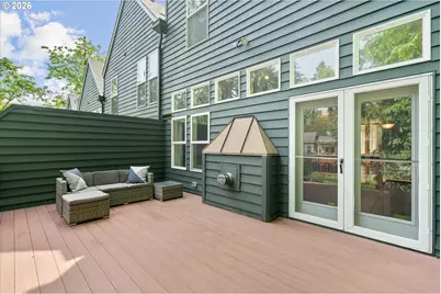 1239 SW Gaines St, Portland, OR 97239 - Photo 14