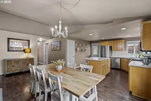 63194 NE De Haviland St, Bend, OR 97701 - Photo 14