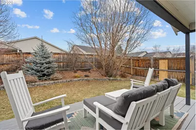 63194 NE De Haviland St, Bend, OR 97701 - Photo 26