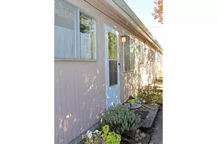 623 NE 74th Ave, Portland, OR 97213 - Photo 8