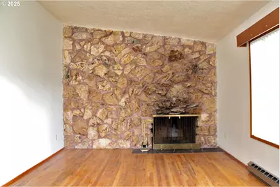 623 NE 74th Ave, Portland, OR 97213 - Photo 24