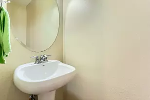 18485 SW Stepping Stone Dr, Beaverton, OR 97003 - Photo 24