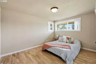 76 Woodlane Dr, Springfield, OR 97477 - Photo 22