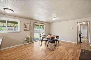 76 Woodlane Dr, Springfield, OR 97477 - Photo 12
