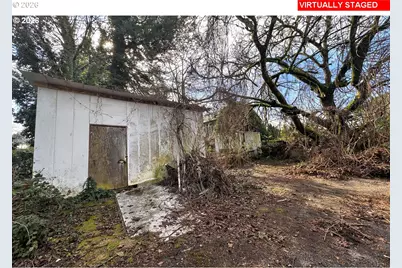 5748 NE Ainsworth St, Portland, OR 97218 - Photo 42