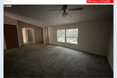 5748 NE Ainsworth St, Portland, OR 97218 - Photo 18