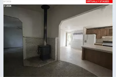 5748 NE Ainsworth St, Portland, OR 97218 - Photo 16