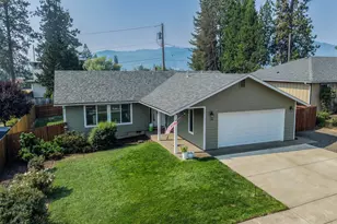 170 Addison Ave, Sutherlin, OR 97479 - Photo 4