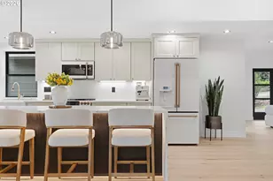 10000 SW 25th Ave, Portland, OR 97219 - Photo 10