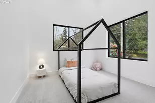10000 SW 25th Ave, Portland, OR 97219 - Photo 16