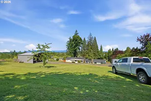 28884 Hillaire St, Eugene, OR 97402 - Photo 38