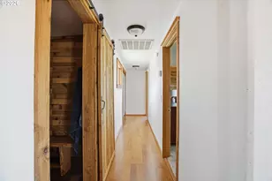 28884 Hillaire St, Eugene, OR 97402 - Photo 30