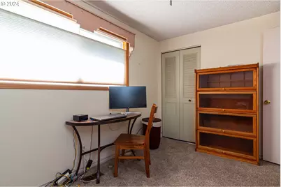 260 Blankenship Dr, Stanfield, OR 97875 - Photo 16